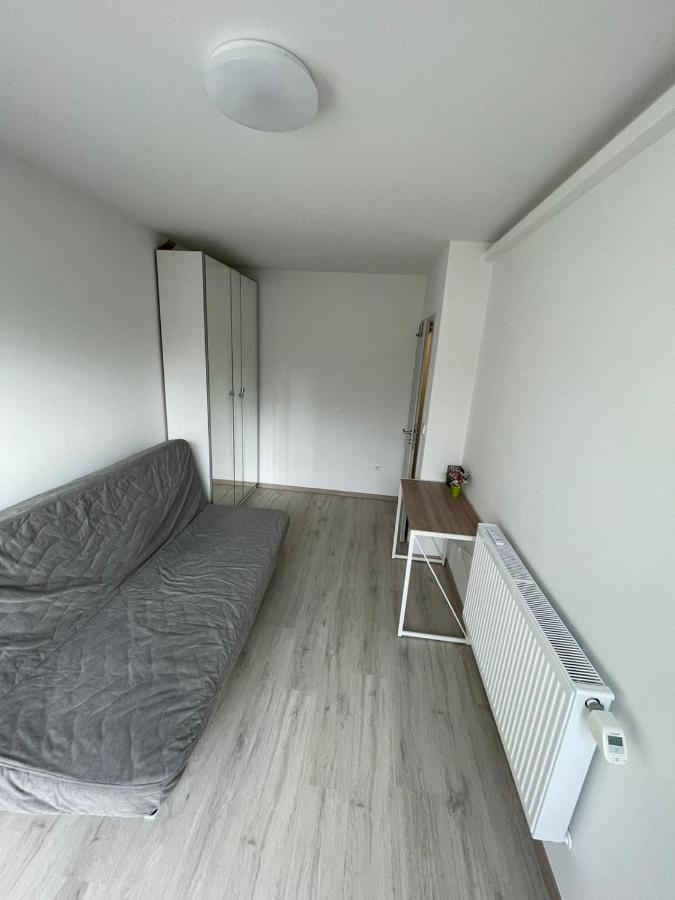 Apartment Schone Oase Mit Guter Anbindung *